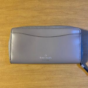 Kate Spade tri pocket zip long leather wallet
